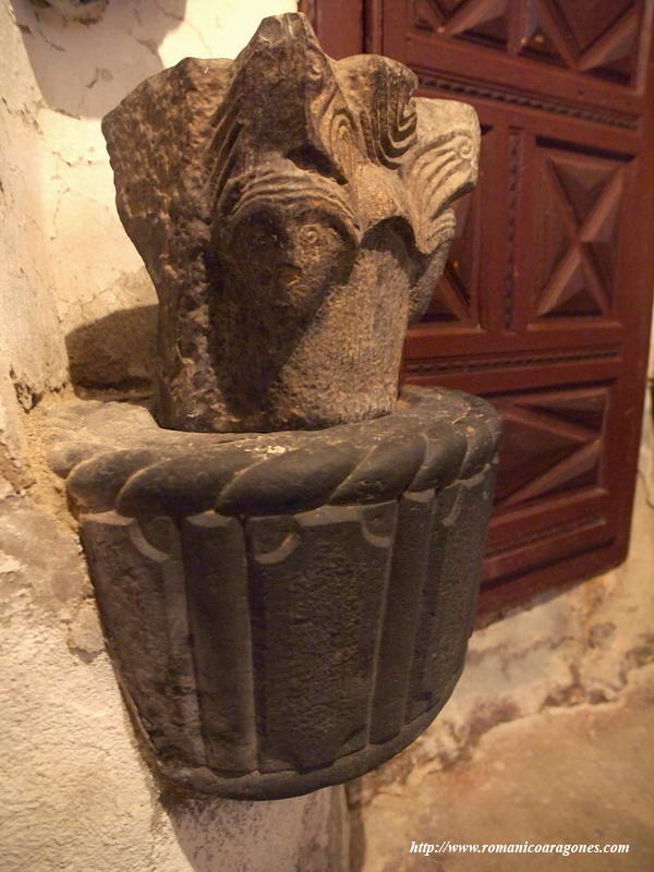 CAPITEL EXISTENTE EN LA SACRISTA.